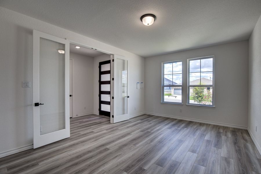 Representative unfurnished interior of a home built from the The Lanier F by Davidson Homes LLC in The Reserve at Potranco Oaks, Castroville (Image 14).