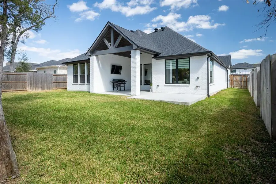 Exterior details and patio area of a home in , College Station (Image 3).