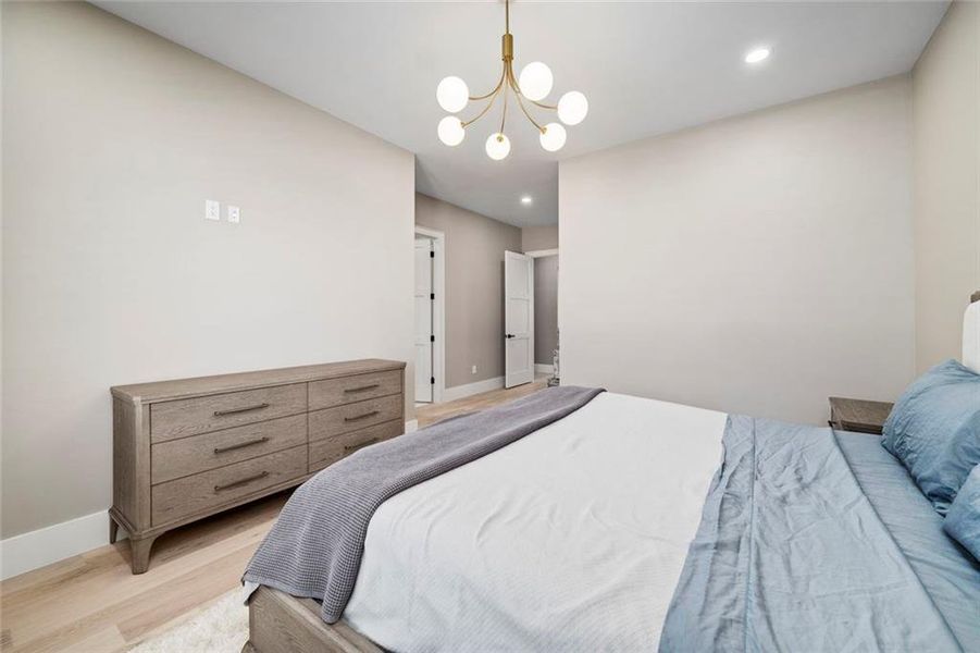 Furnished interior view inside a new home in , Alpharetta (Image 55).