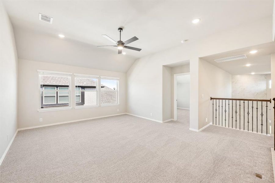 Spacious, unfurnished interior of a new home in Devonshire, Forney (Image 35).