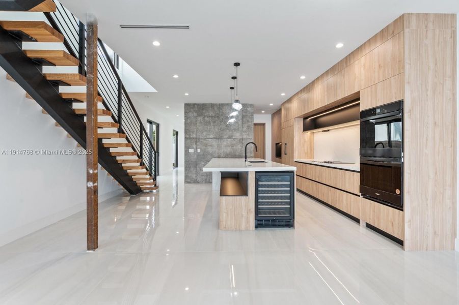 Furnished interior view inside a new home in , Fort Lauderdale (Image 6).