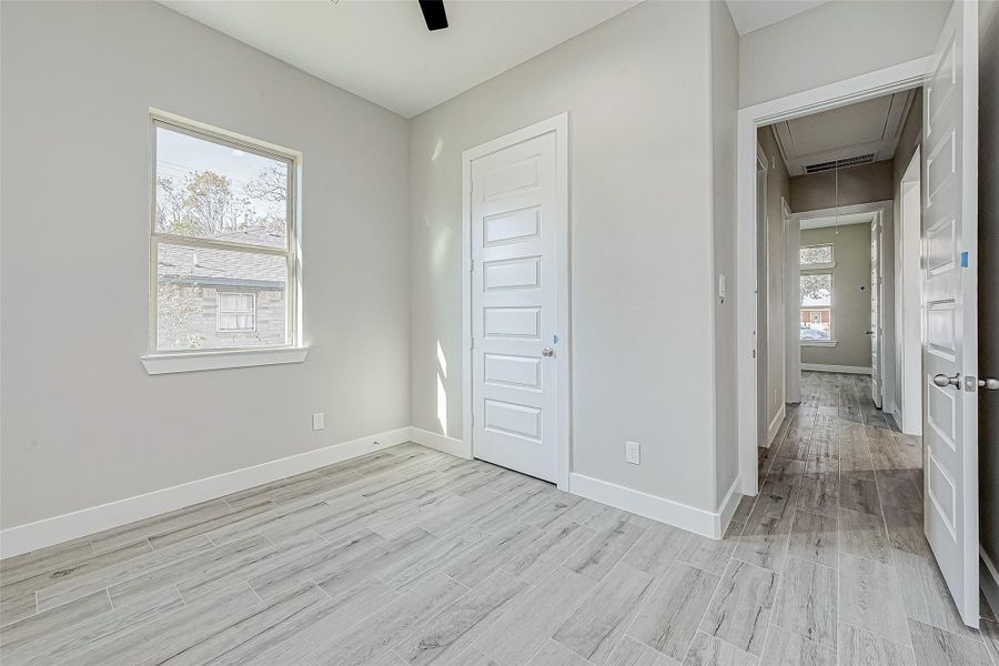 Spacious, unfurnished interior of a new home in , Needville (Image 18).