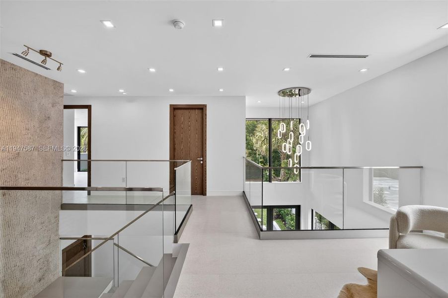 Furnished interior view inside a new home in , Fort Lauderdale (Image 49).