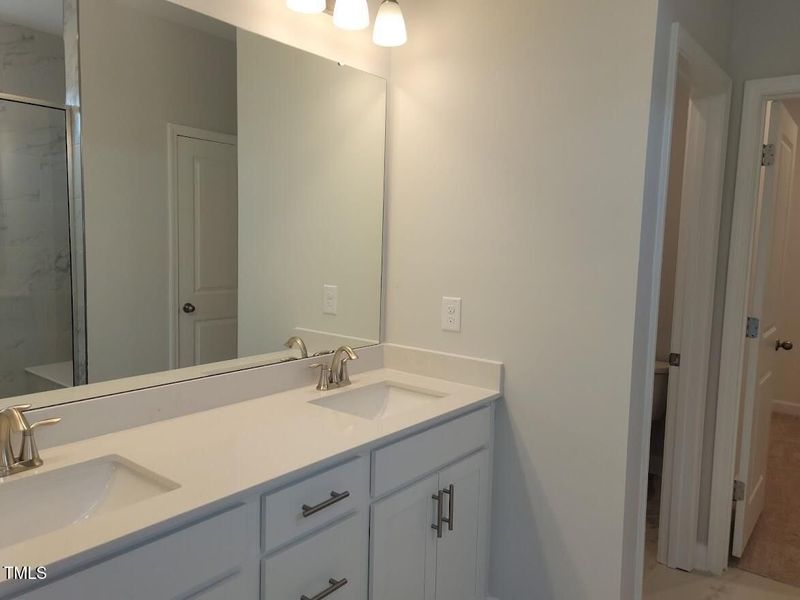 Furnished interior view inside a new home in Tobacco Road, Angier (Image 85). Furnished interior view inside a new home in Tobacco Road, Angier (Image 85).