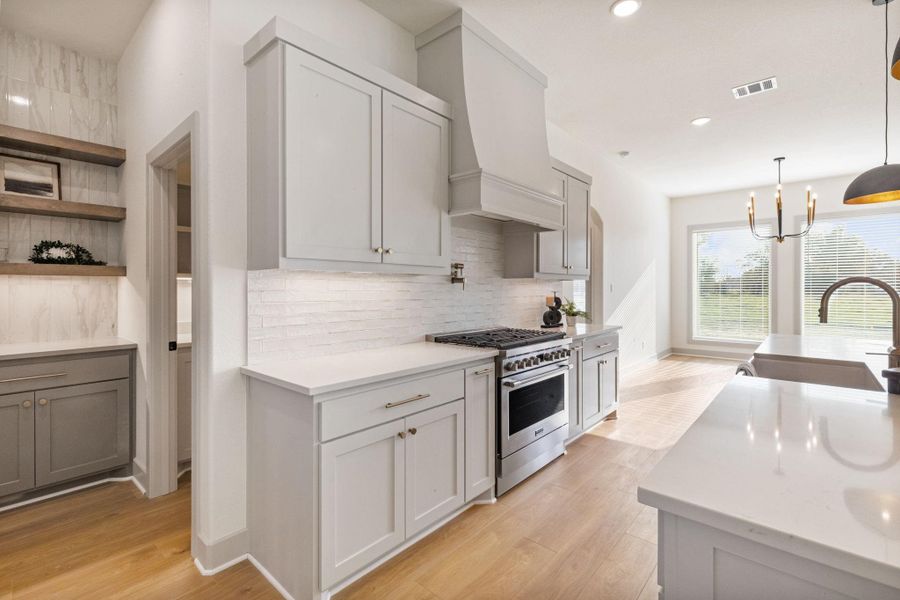 Furnished interior view inside a new home in , Bryan (Image 29).
