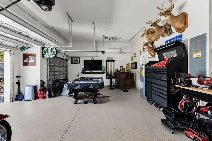 Community amenities in , Port Charlotte (Image 20).