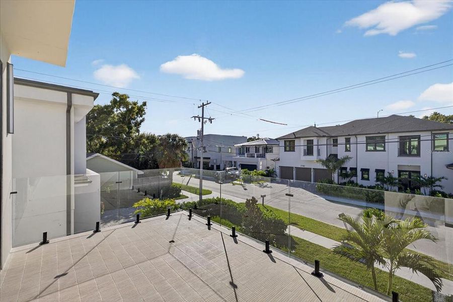 Image 63 of a home in .