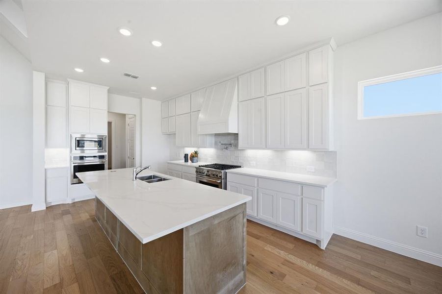 Furnished interior view inside a new home in Highland Crossing, Celina (Image 6).