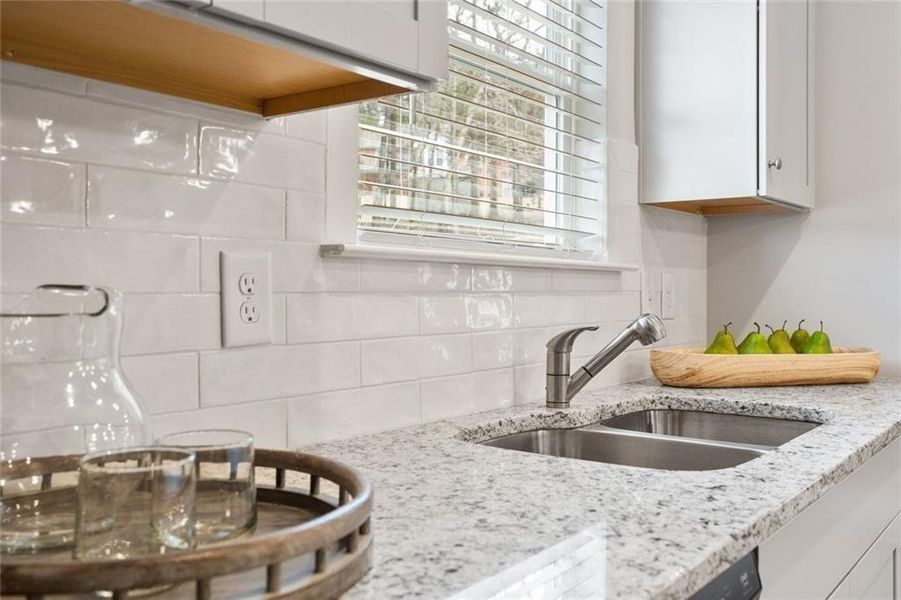Close-up of interior finishes inside a home in Summerfield Place, Carrollton (Image 19).