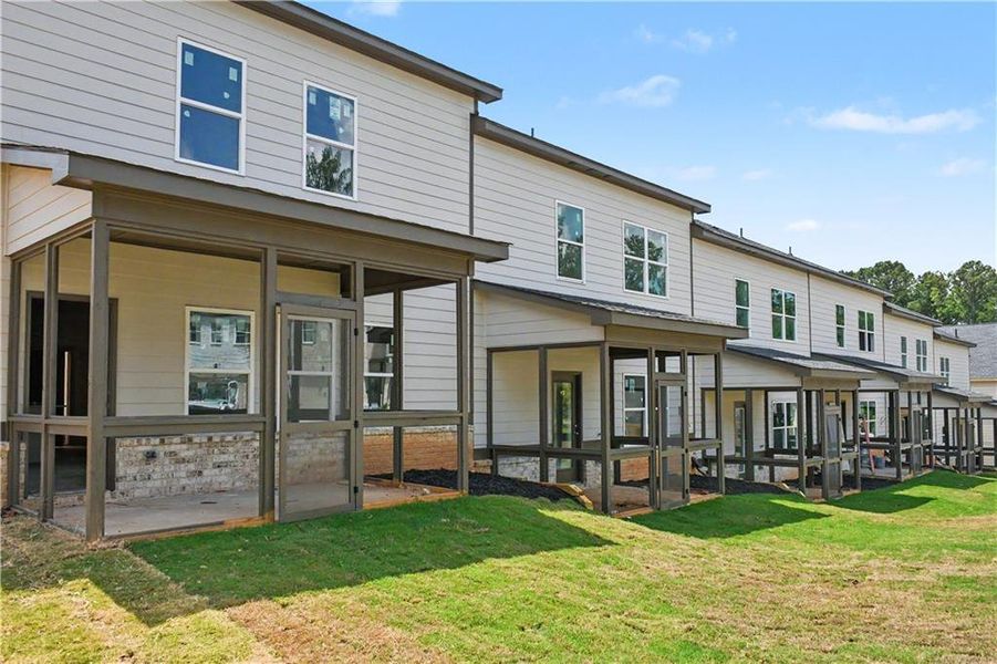 Exterior details and patio area of a home in , Norcross (Image 3).