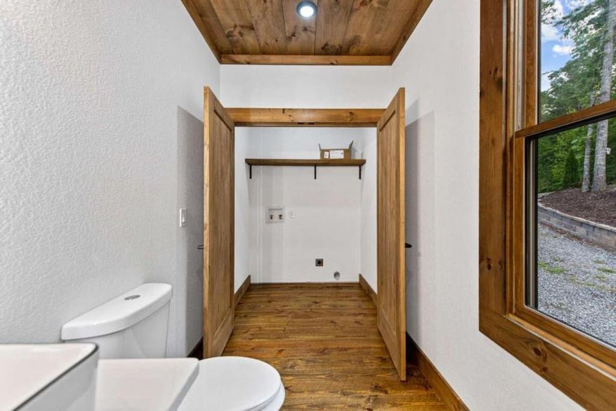 Image 66 of a home in . Image 66 of a home in .