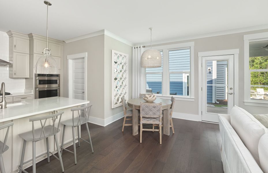 Furnished interior view inside a new home in SayeBrook, Myrtle Beach (Image 12).