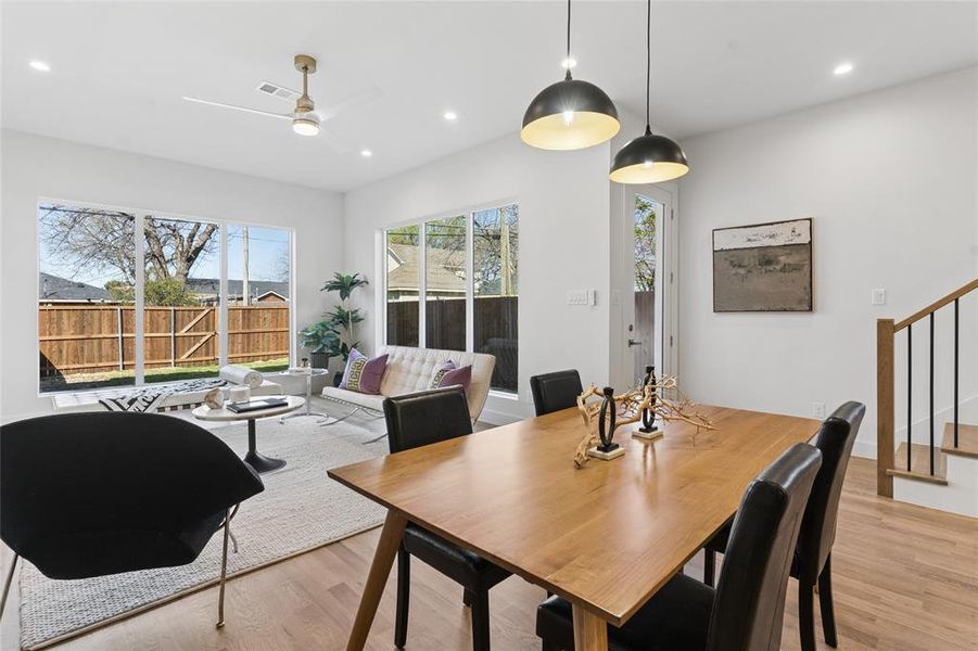 Furnished interior view inside a new home in , Dallas (Image 8).