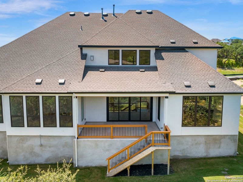 Image 38 of a home in Verandas at the Rim.
