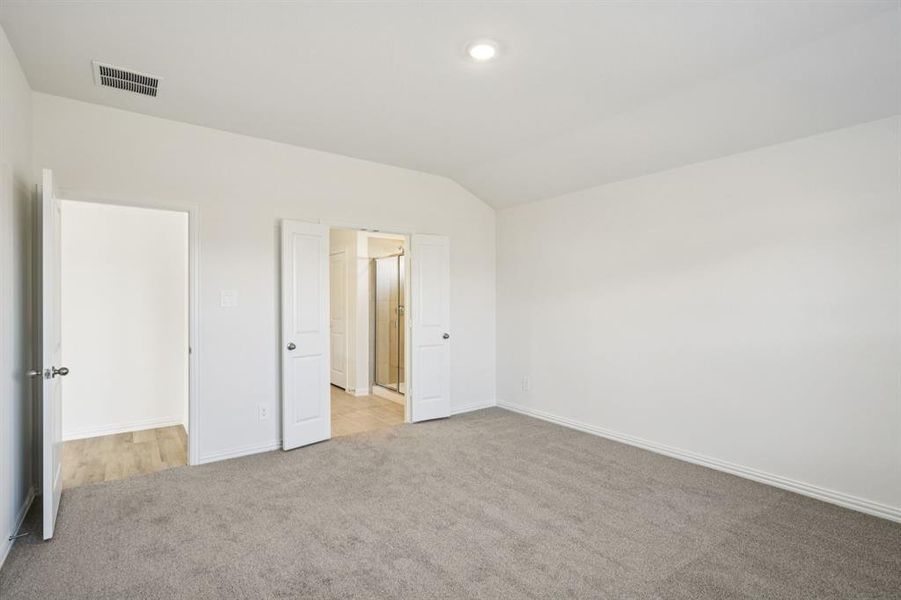 Spacious, unfurnished interior of a new home in Southridge - Signature Series, Princeton (Image 26).