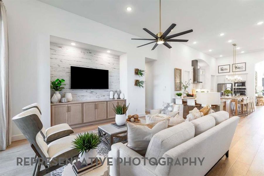 Furnished interior view inside a new home in Quail Hollow, Rockwall (Image 20). Furnished interior view inside a new home in Quail Hollow, Rockwall (Image 20).