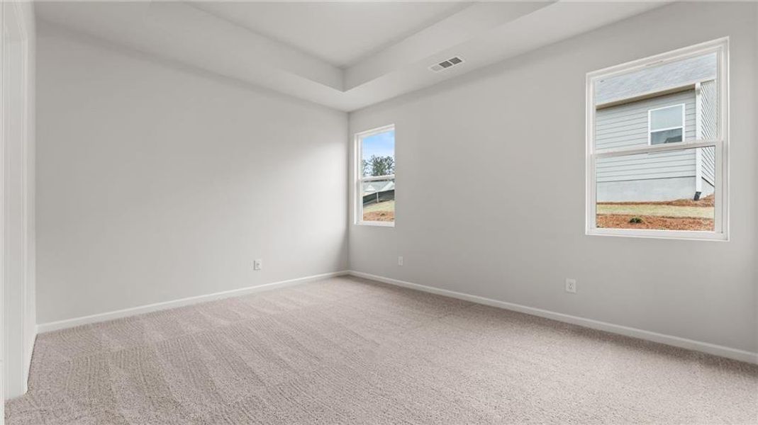 Spacious, unfurnished interior of a new home in Villages at Cedar Hill, Dallas (Image 19).