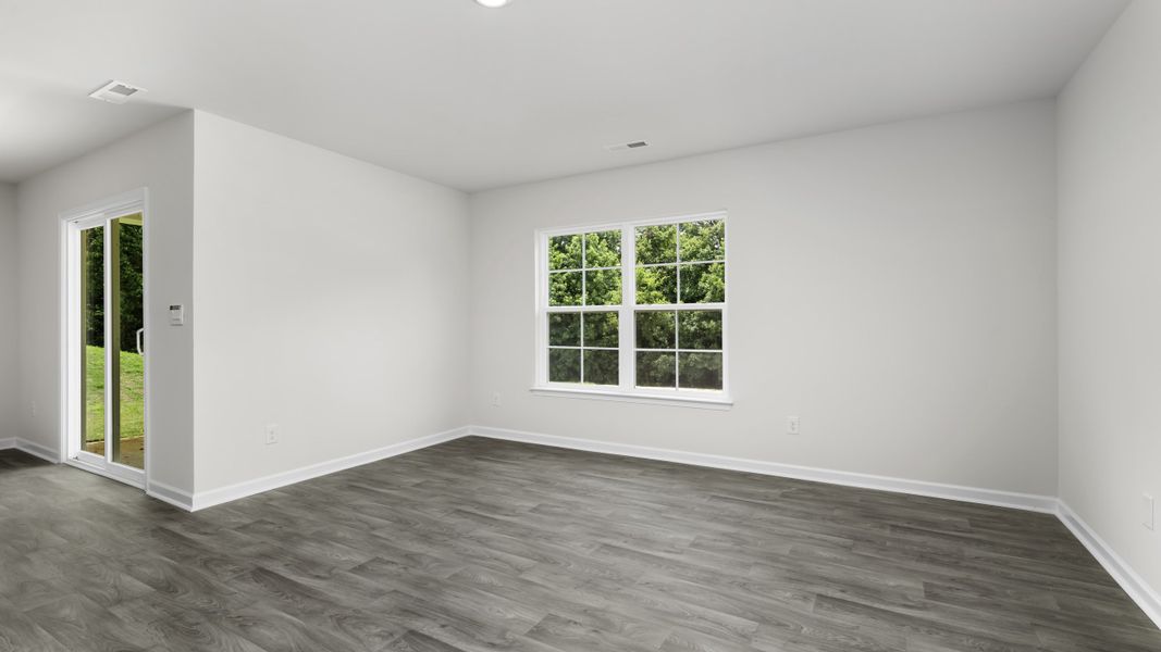 Spacious, unfurnished interior of a new home in Owens Ridge, Lexington (Image 12). Spacious, unfurnished interior of a new home in Owens Ridge, Lexington (Image 12).