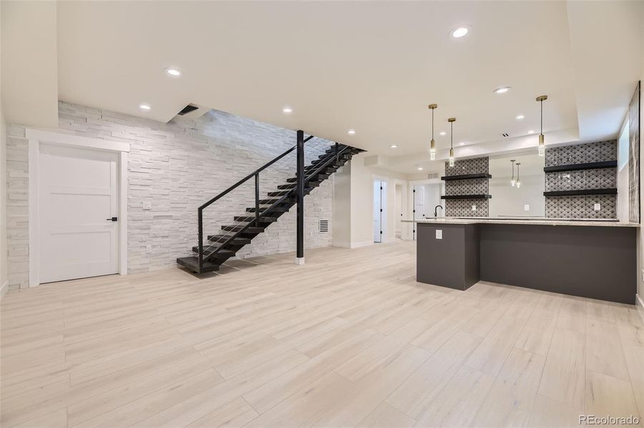 Image 35 of a home in .