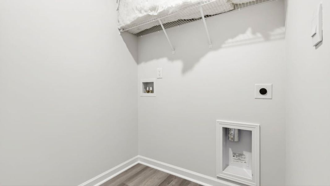 Spacious, unfurnished interior of a new home in Varner Station, Woodruff (Image 32).