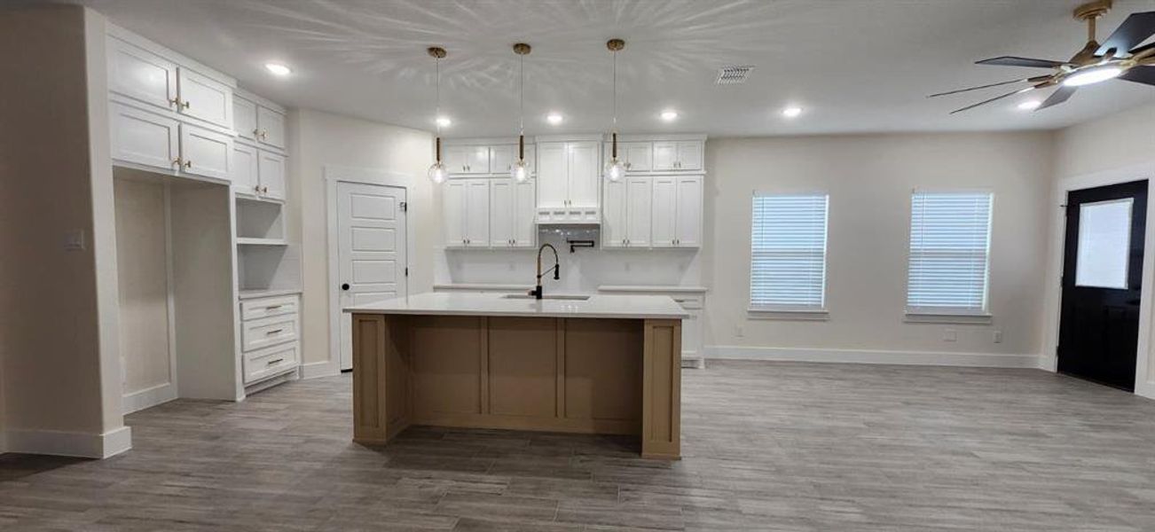 Furnished interior view inside a new home in , Fort Worth (Image 7).