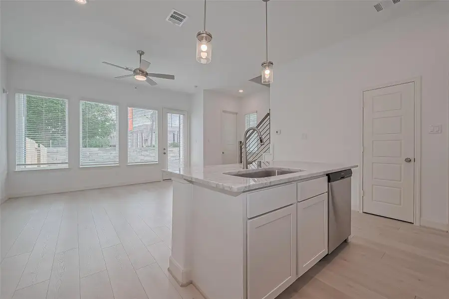 Furnished interior view inside a new home in Regents Court, Houston (Image 8).
