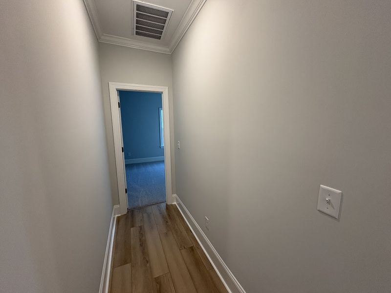 Spacious, unfurnished interior of a new home in Riverside Cove, Wilmington (Image 28).