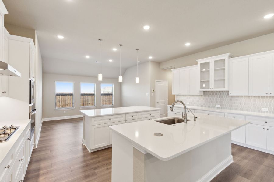 Furnished interior view inside a new home in Silo Mills, Joshua (Image 34).