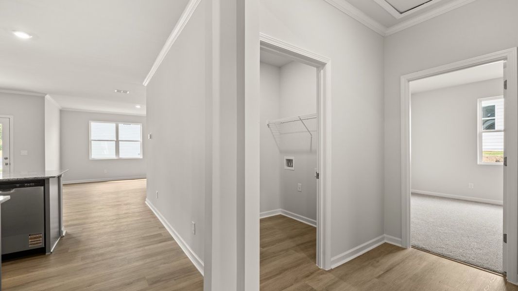 Representative unfurnished interior of a home built from the Cali by D.R. Horton in Sheffield Highlands, Dallas (Image 19).