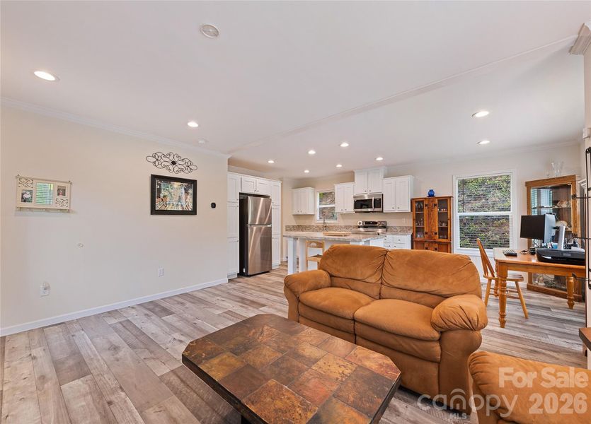 Very nice great room