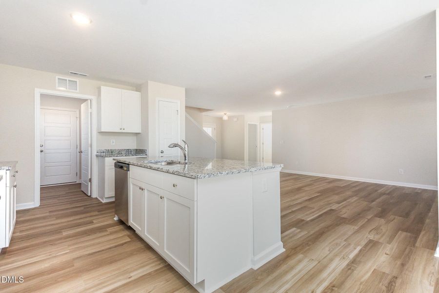 027_kv0a2113-edit_635 027_kv0a2113-edit_635