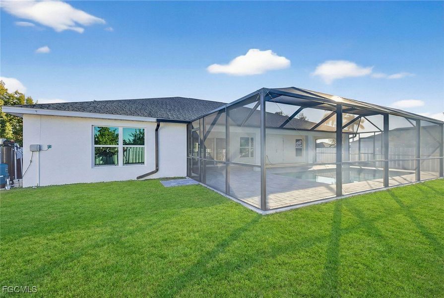 Exterior details and patio area of a home in Cape Coral, Cape Coral (Image 25).