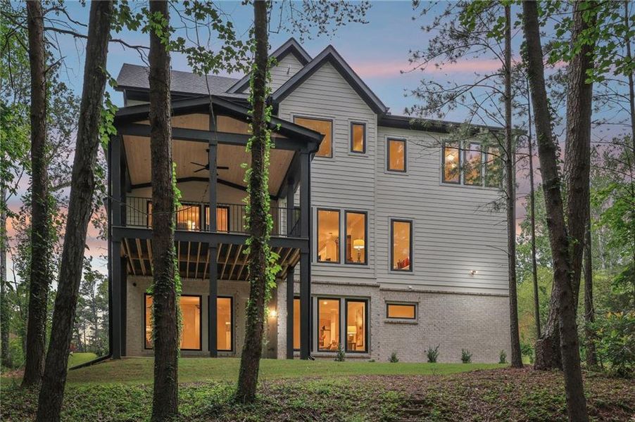 Image 93 of a home in .