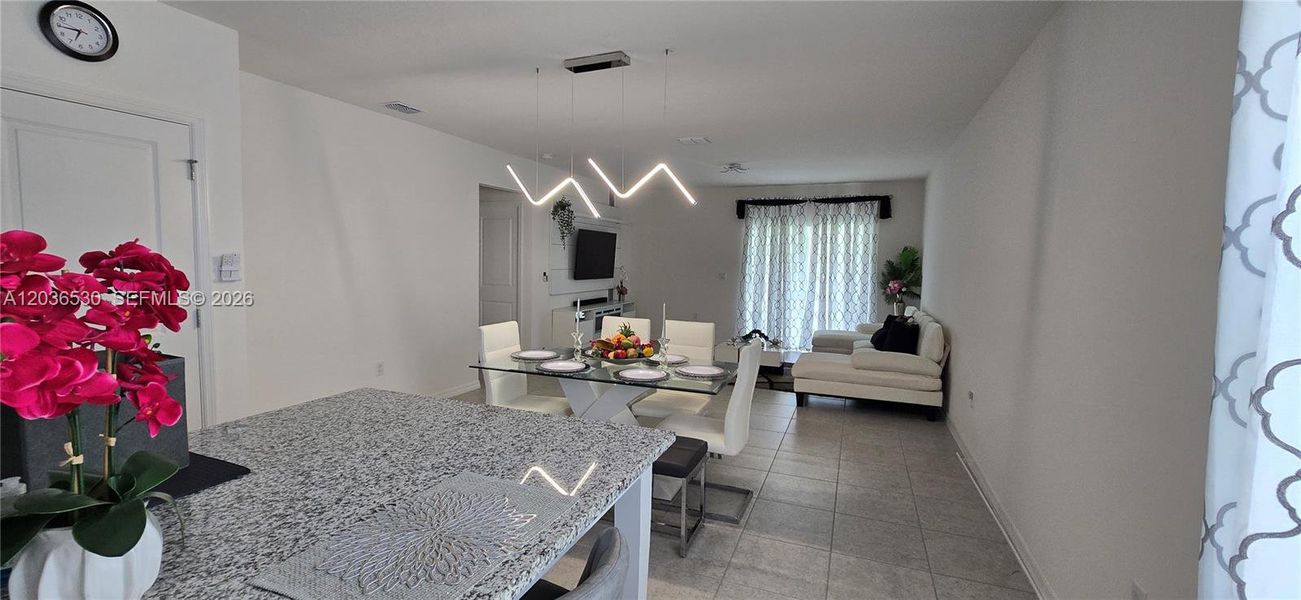 Furnished interior view inside a new home in Hammock Reserve, Haines City (Image 15).