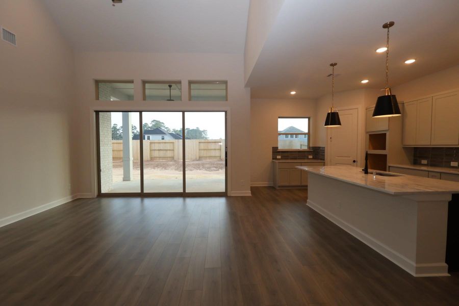 Spacious, unfurnished interior of a new home in Audubon – Ascent Collection, Magnolia (Image 7).
