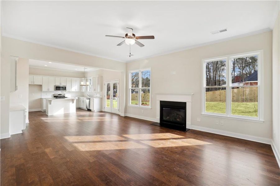 Spacious, unfurnished interior of a new home in , Sugar Hill (Image 9).