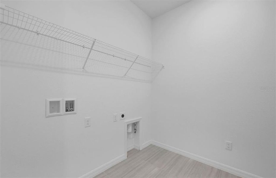 Spacious, unfurnished interior of a new home in Lakeview Estates, Palm Coast (Image 36). Spacious, unfurnished interior of a new home in Lakeview Estates, Palm Coast (Image 36).