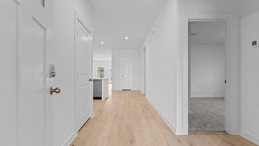 *Images and 3D tour are for illustration only and options may vary from home as built. *Images and 3D tour are for illustration only and options may vary from home as built.