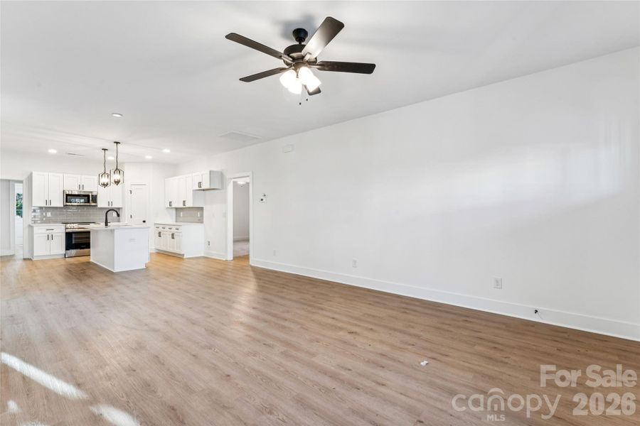 Spacious, unfurnished interior of a new home in , Spencer (Image 17).