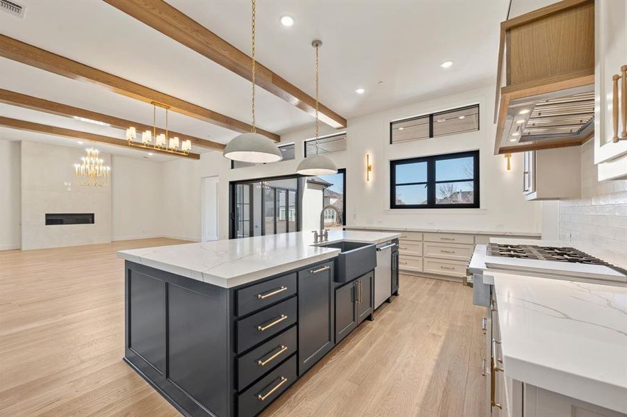 Furnished interior view inside a new home in Montclair, Prosper (Image 15).