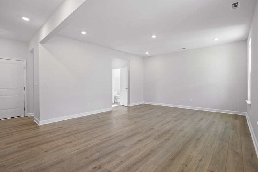 Spacious, unfurnished interior of a new home in Renaissance at White Oak, Garner (Image 16).