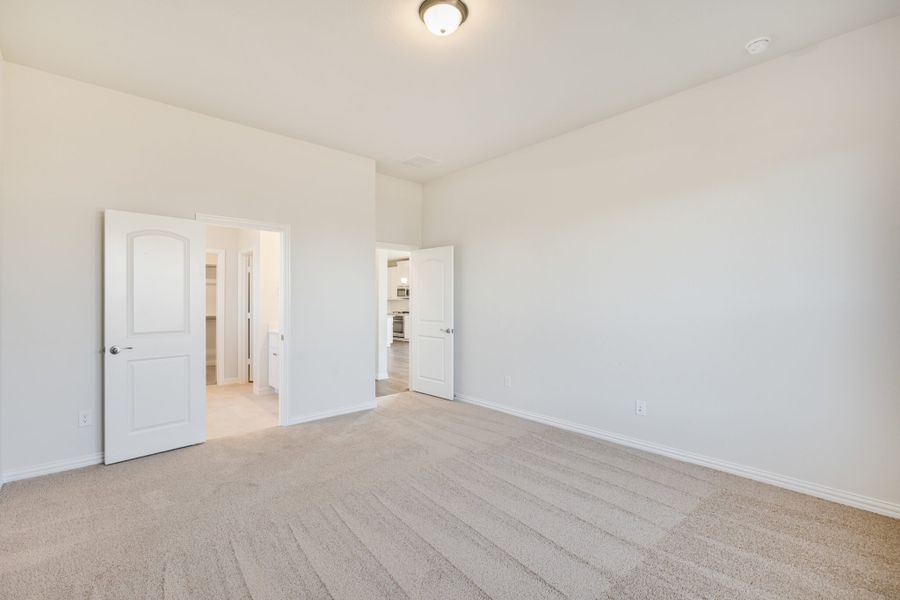 Spacious, unfurnished interior of a new home in Elevon, Lavon (Image 27).