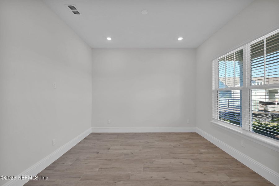 Spacious, unfurnished interior of a new home in Del Webb Saint Johns, St. Johns (Image 21). Spacious, unfurnished interior of a new home in Del Webb Saint Johns, St. Johns (Image 21).