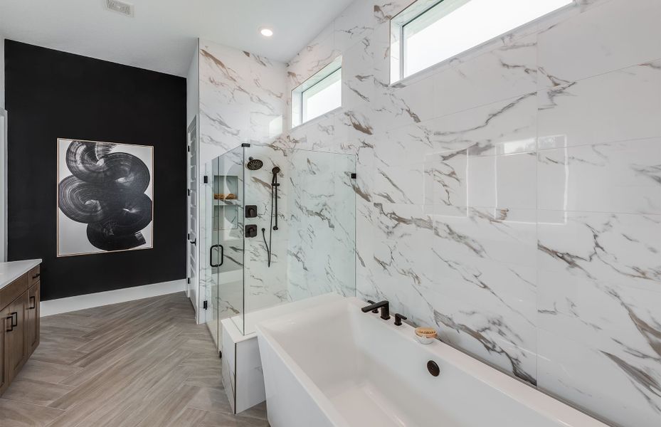 Owner's Bathroom Owner's Bathroom