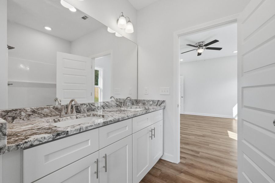 58 spooner st-24