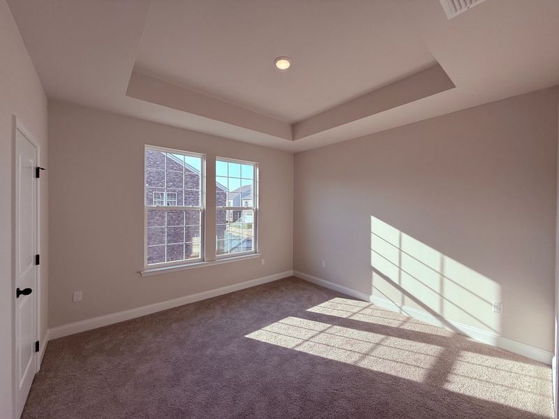 Spacious, unfurnished interior of a new home in Promenade at Clari Park, Murfreesboro (Image 13).