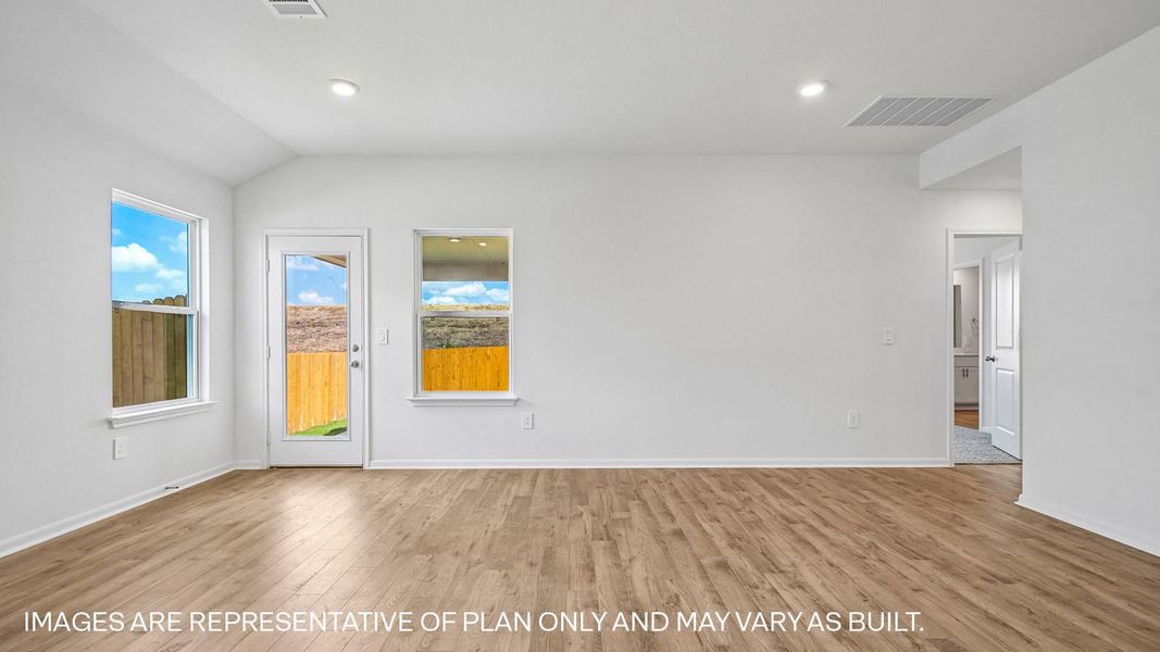 Spacious, unfurnished interior of a new home in Prairie Lakes, Buda (Image 11).