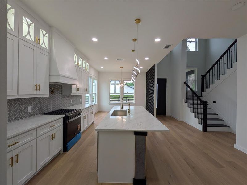Furnished interior view inside a new home in , Dallas (Image 13).