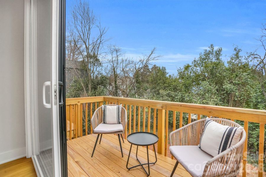 Exterior details and patio area of a home in , Charlotte (Image 29).
