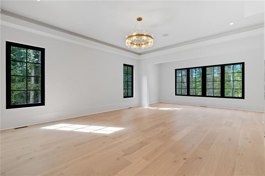 Spacious, unfurnished interior of a new home in , Alpharetta (Image 58).